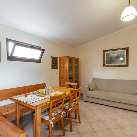 Villetta Tennis 2 Villa *
